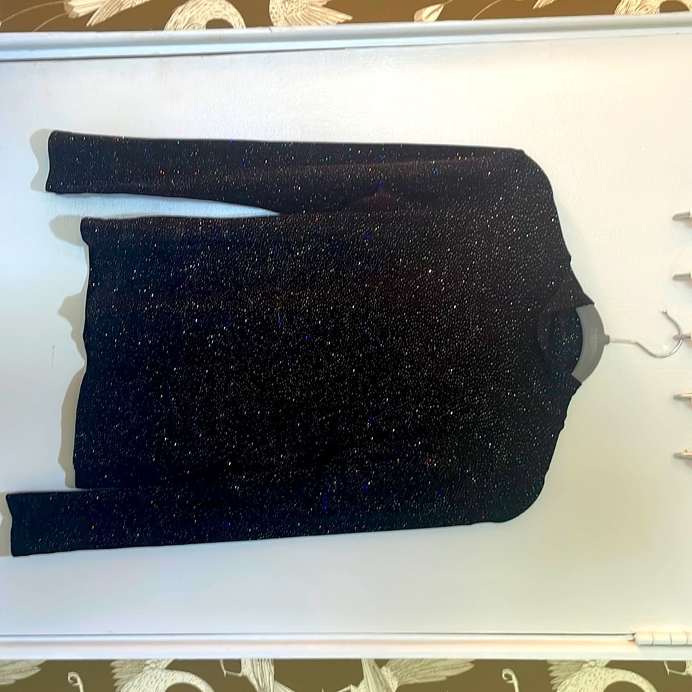 Bling black stretchy top